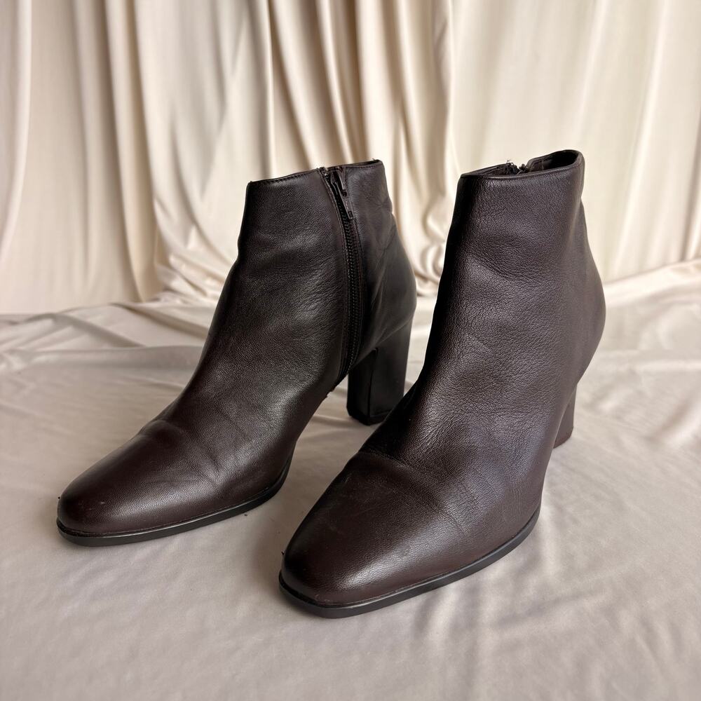Vintage Brown Aerosoles Round Toe Ankle Boots - Side Zip, 2.5" Heel